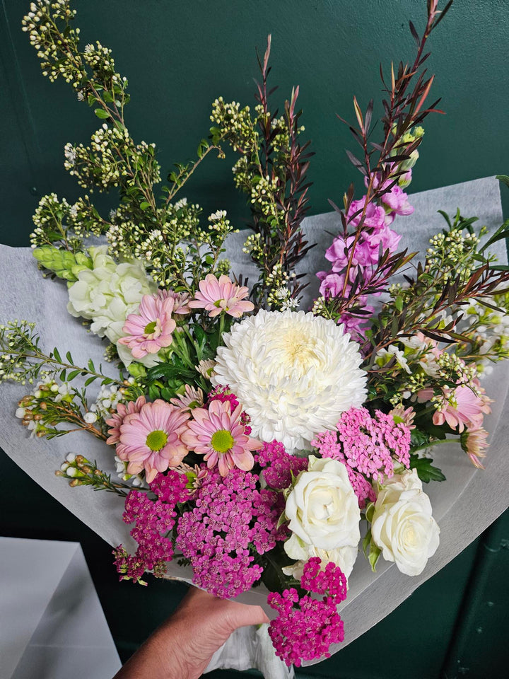 Fresh Seasonal Mixed Flower Subscription